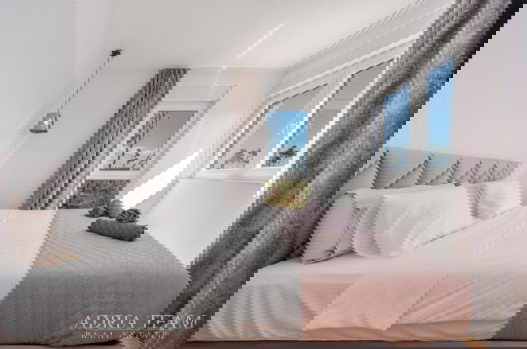 DVOETAŽNI APARTMANI U NOVOGRADNJI, BLIZINA MORA - PRIVLAKA