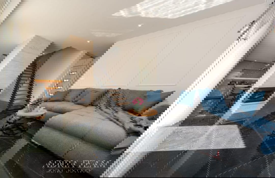 DVOETAŽNI APARTMANI U NOVOGRADNJI, BLIZINA MORA - PRIVLAKA