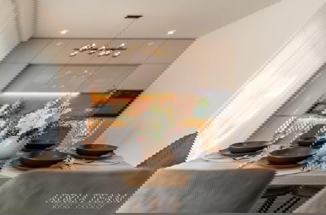 DVOETAŽNI APARTMANI U NOVOGRADNJI, BLIZINA MORA - PRIVLAKA