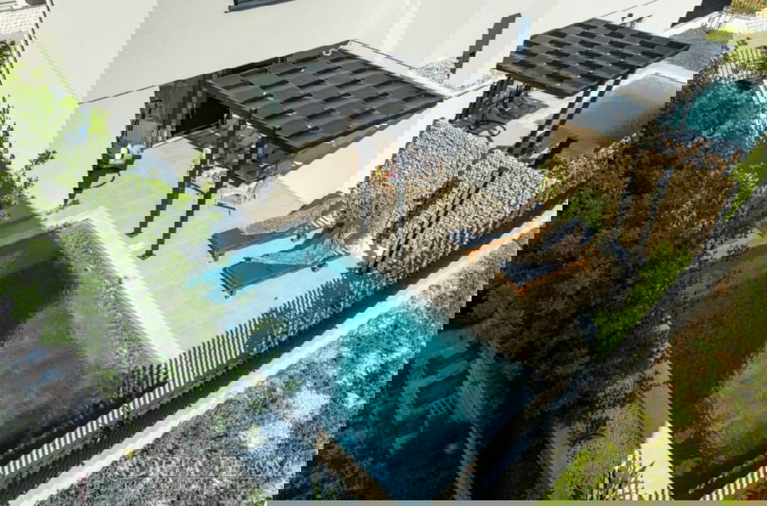 DVOETAŽNI APARTMANI U NOVOGRADNJI, BLIZINA MORA - PRIVLAKA