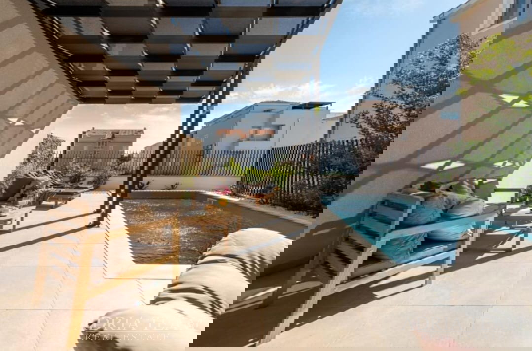 DVOETAŽNI APARTMANI U NOVOGRADNJI, BLIZINA MORA - PRIVLAKA