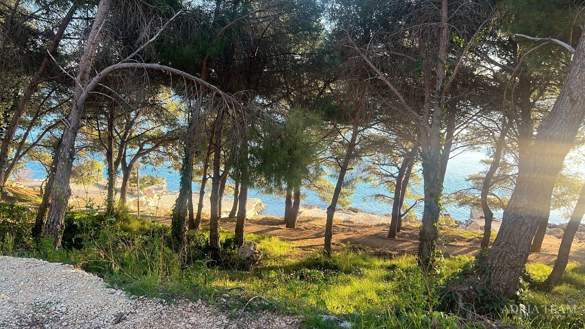 APARTMENTS, FIRST ROW TO THE SEA, NEW CONSTRUCTION - DRAGE