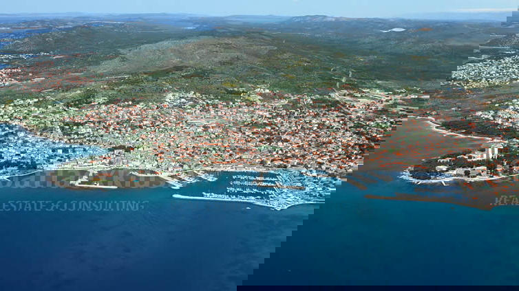 Zemljište, Vodice Thumbnail