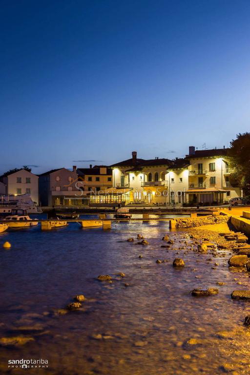 Nerezine, Otok Lošinj - Hotel, 850 m2