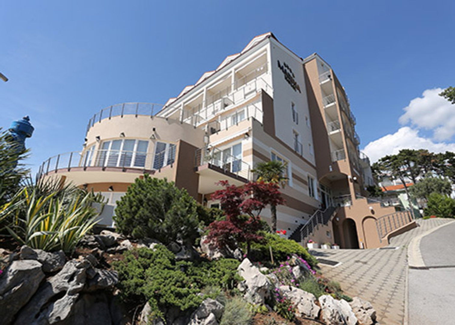 Crikvenica, Selce - Hotel, 5000 m2