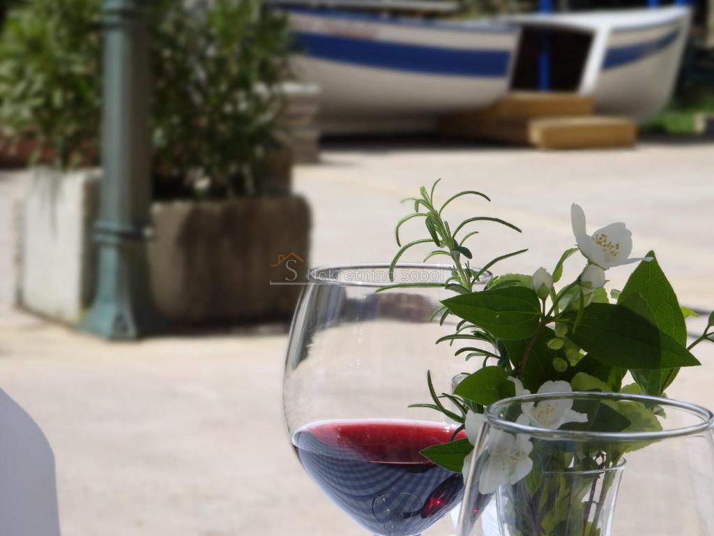 Nerezine, Otok Lošinj - Hotel, 850 m2