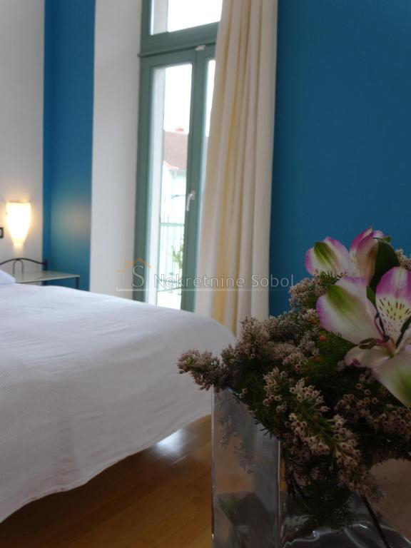 Nerezine, Otok Lošinj - Hotel, 850 m2