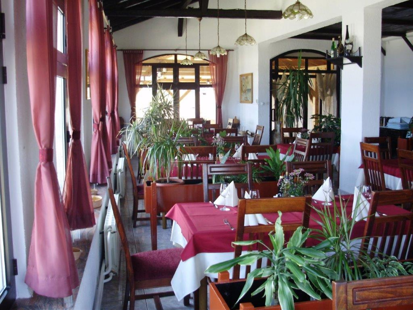 Mali Losinj - Business premise, 447.10 m2