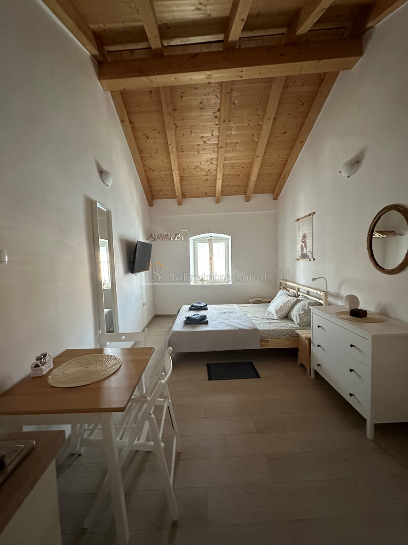 Mali Lošinj - Kuća, 87.83 m2