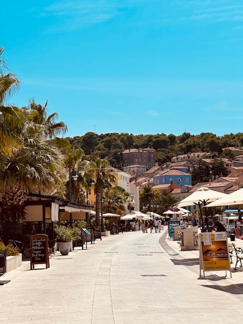 Mali Lošinj - Kuća, 87.83 m2