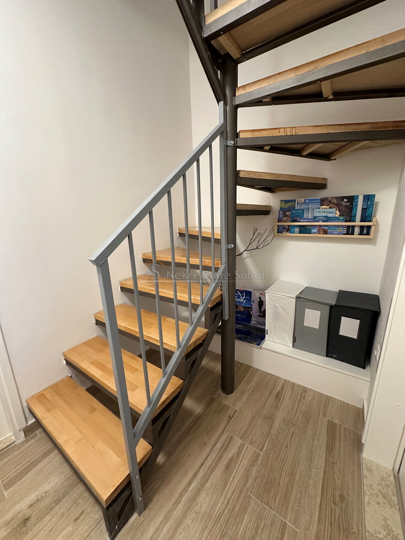 Mali Lošinj - Kuća, 87.83 m2