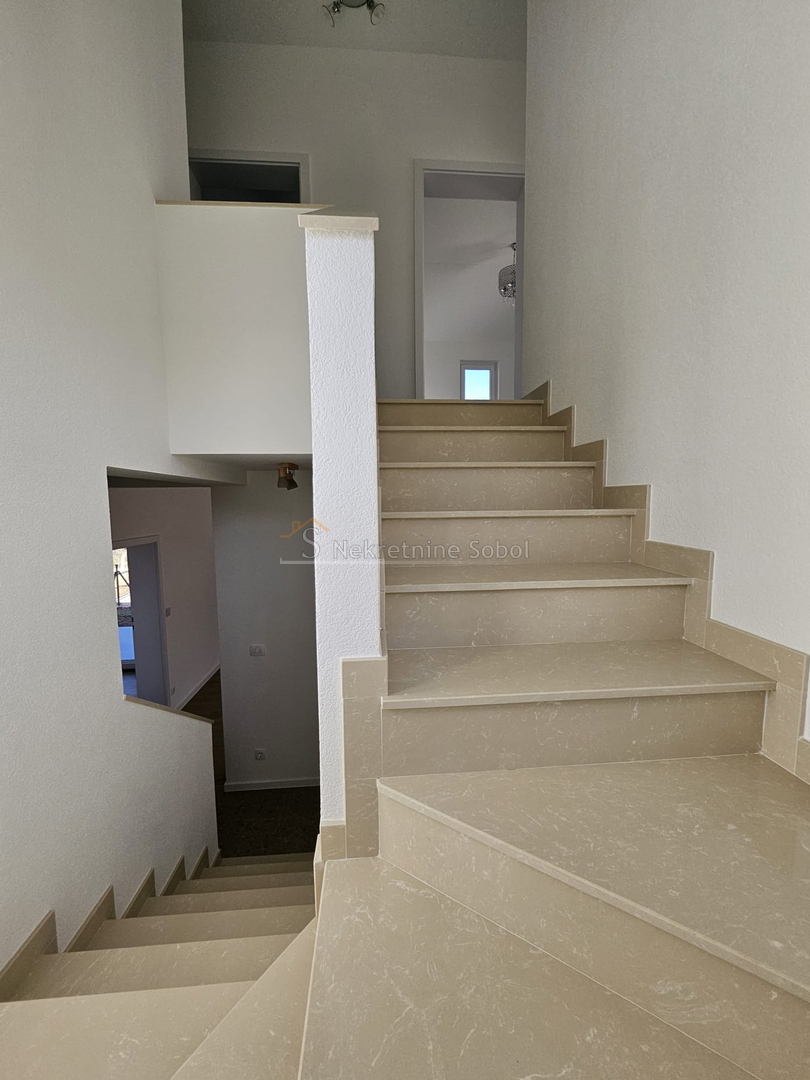 Nerezine, Otok Lošinj - Kuća, 115 m2