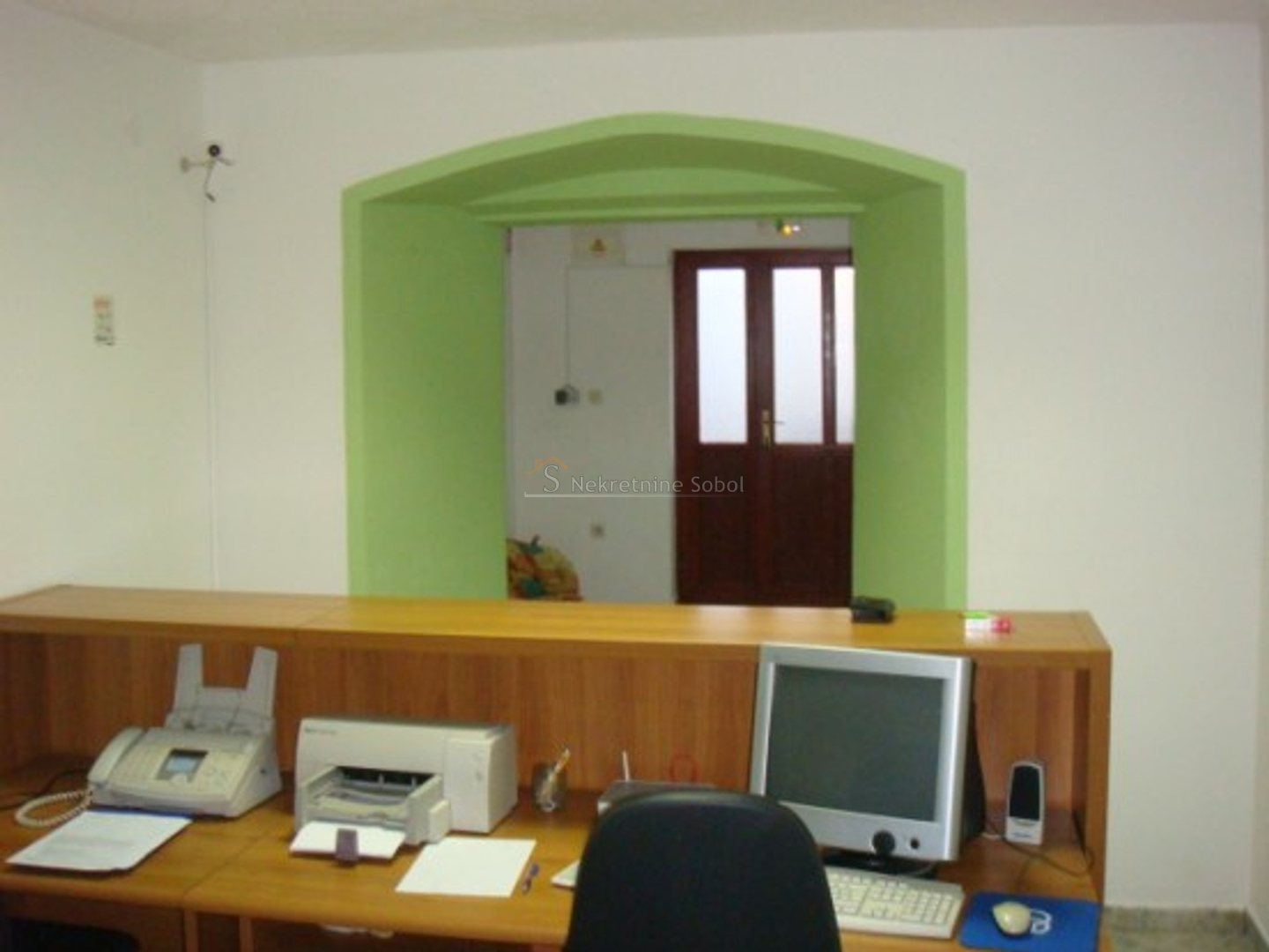 Mali Lošinj - Poslovno stambena, 250 M2