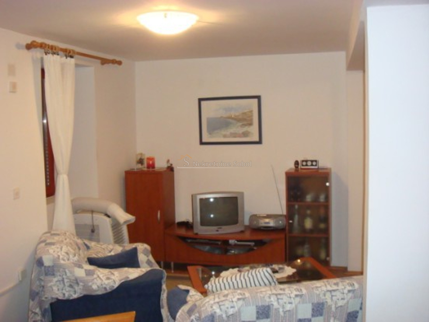 Mali Lošinj - Poslovno stambena, 250 M2