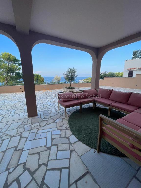 Mali Losinj - House, 305 m2