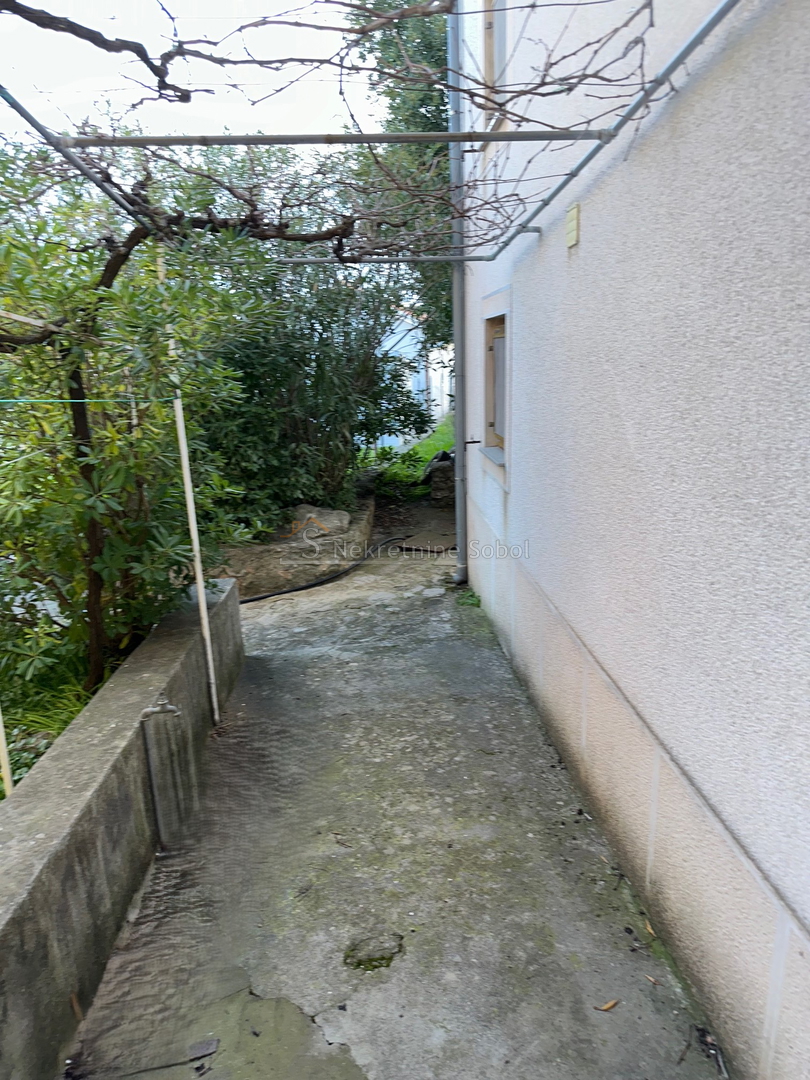 Nerezine - Kuća, 80 m2