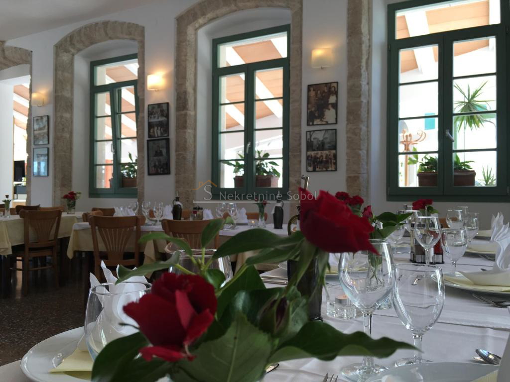 Nerezine, Otok Lošinj - Hotel, 850 m2