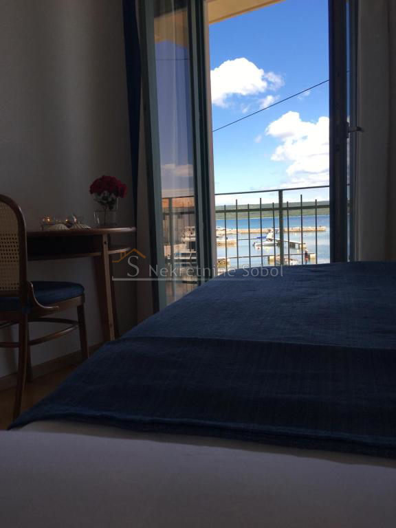 Nerezine, Otok Lošinj - Hotel, 850 m2