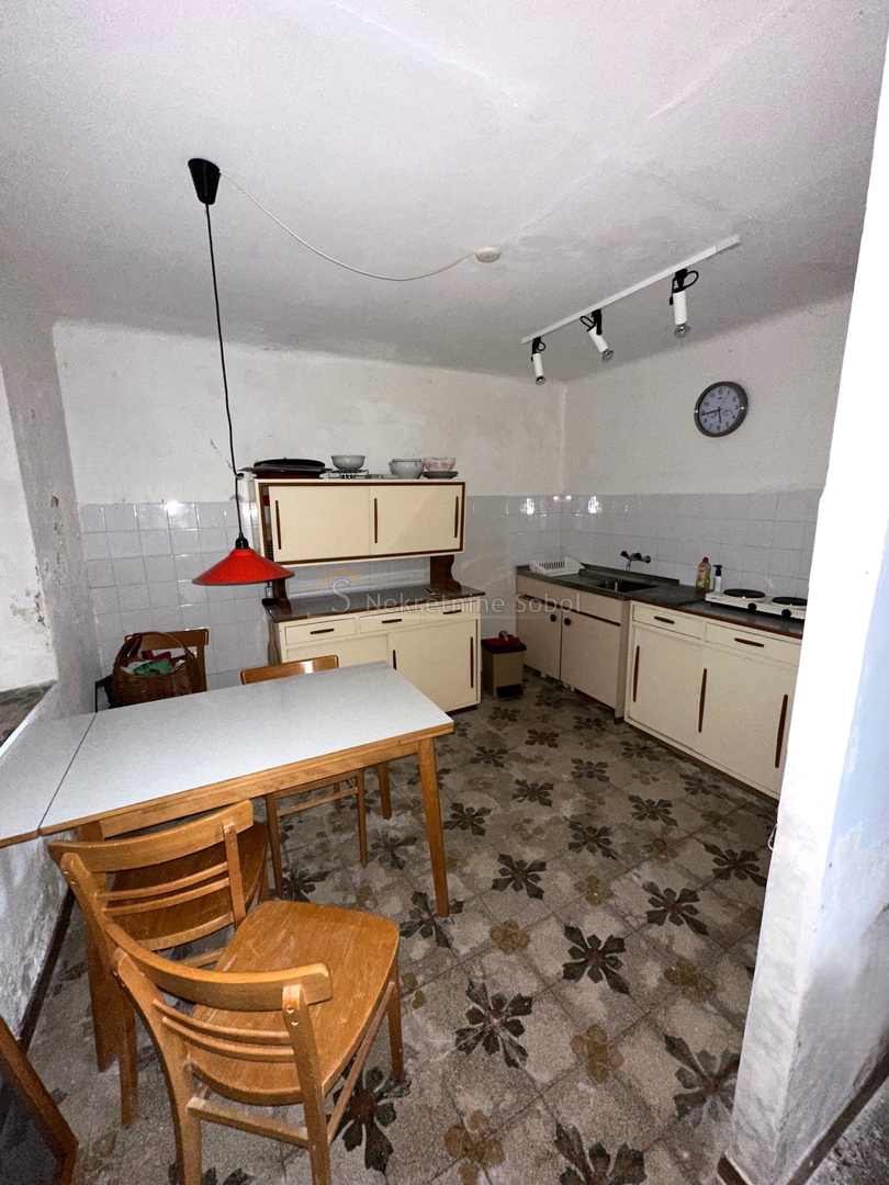 Nerezine - Kuća, 80 m2