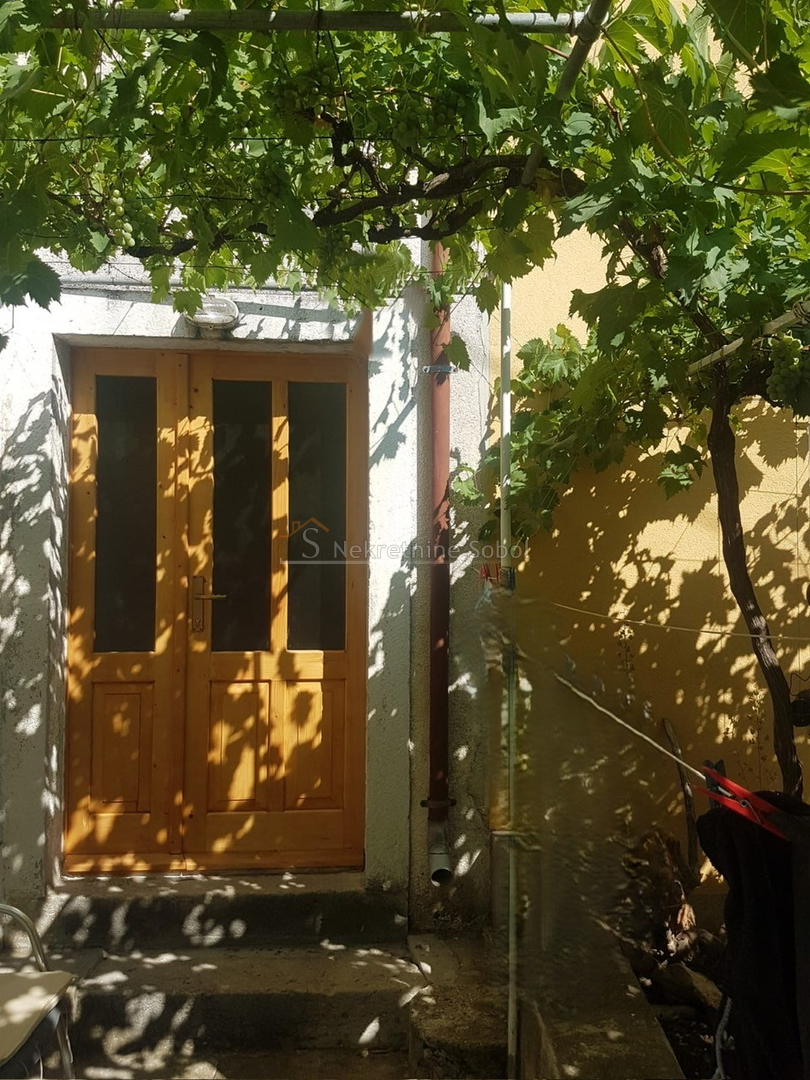 Nerezine - Kuća, 80 m2