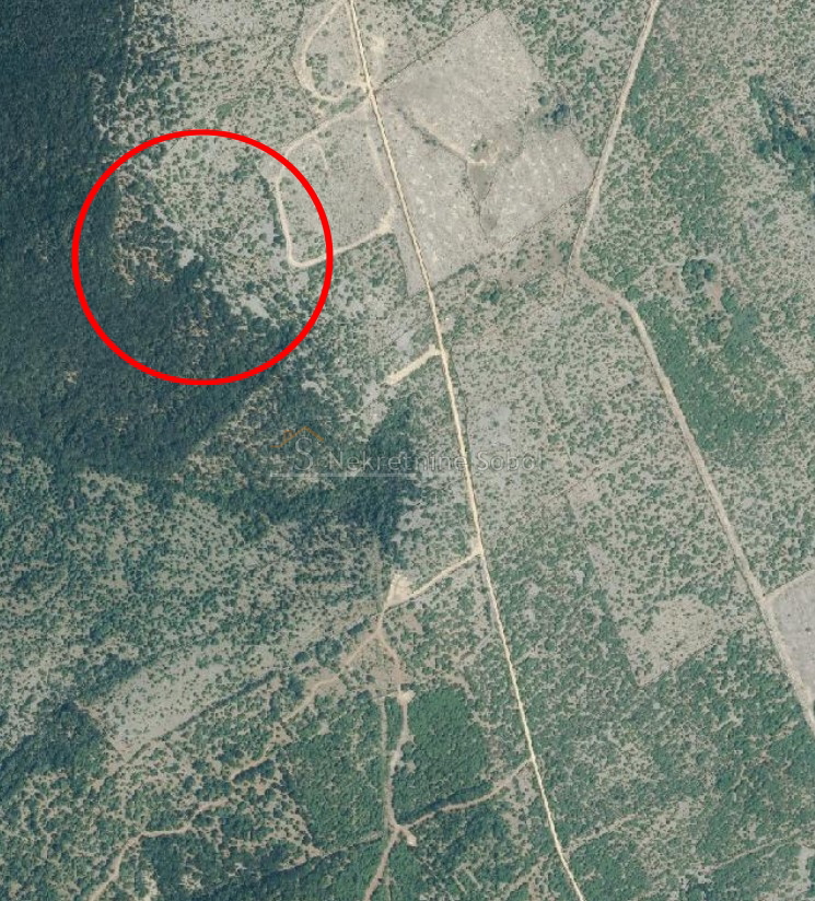 Ustrine, Island Cres - Agricultural, 9611 m2