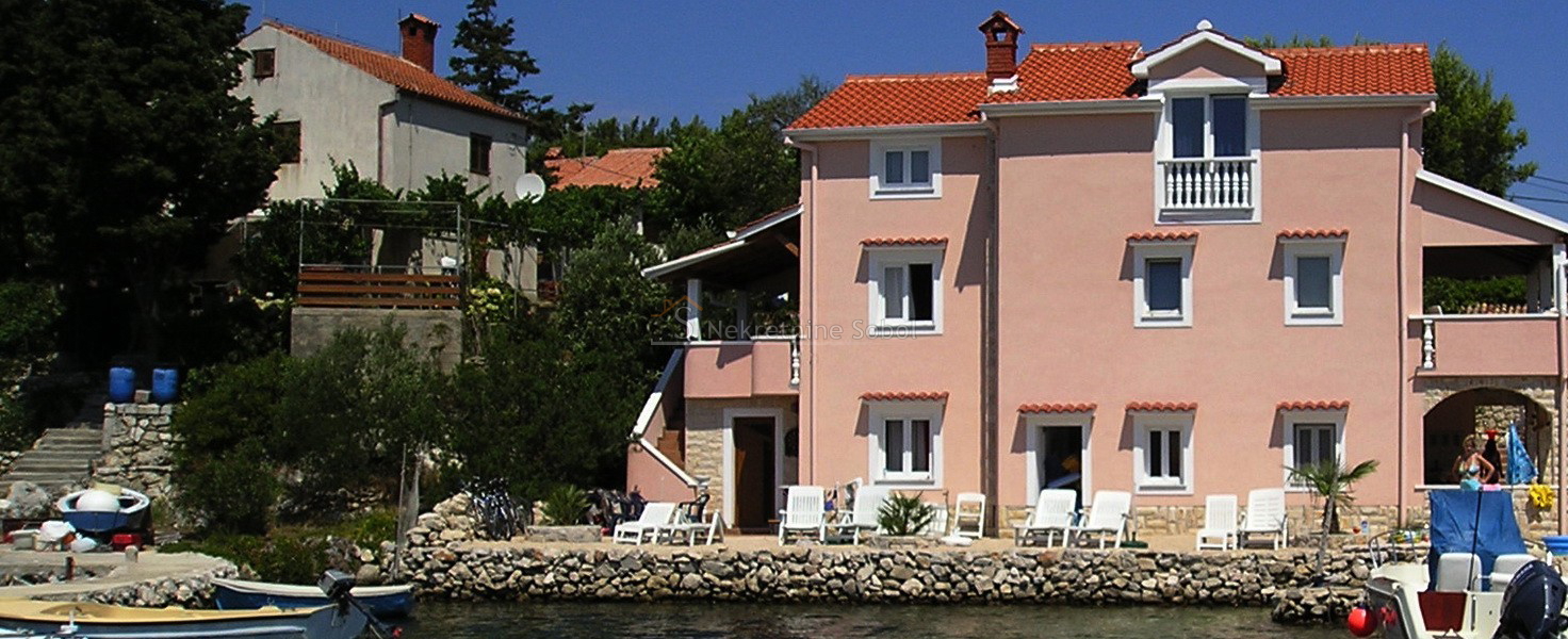 Punta Križa, Otok Cres - Kuća, 180 m2