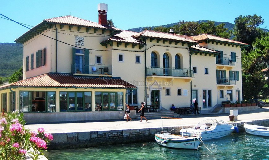 Nerezine, Otok Lošinj - Hotel, 850 m2