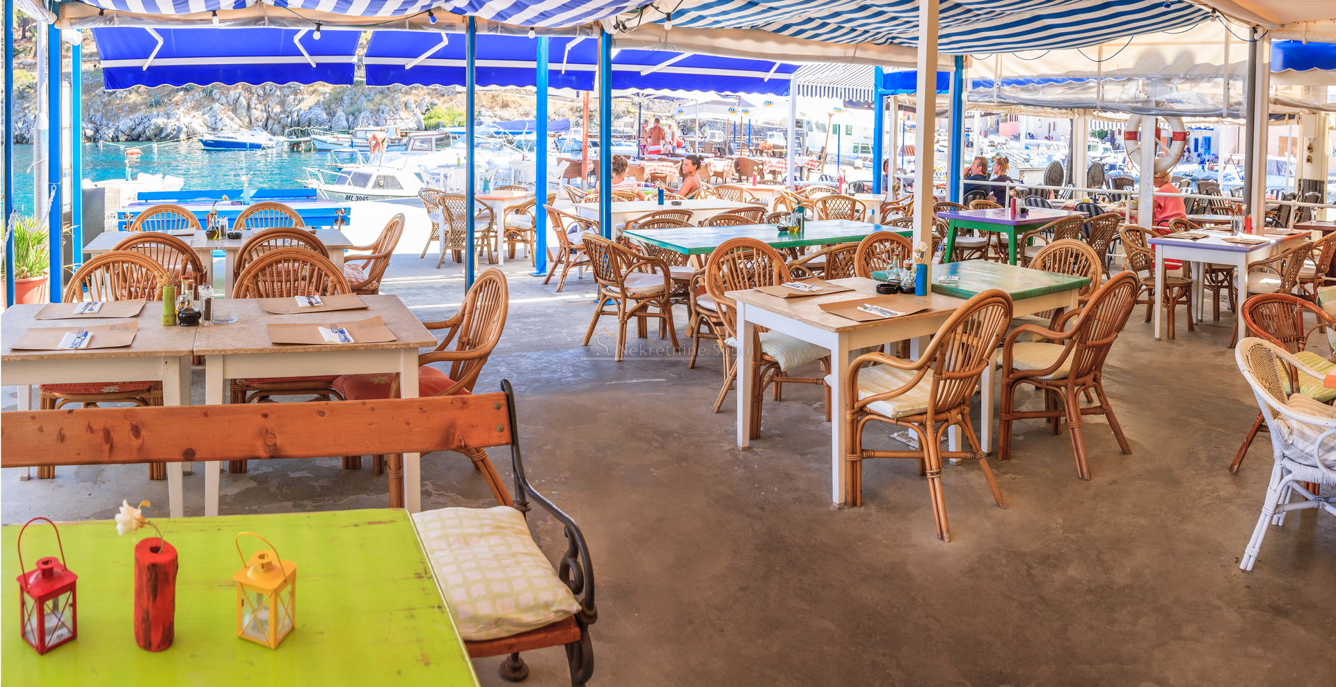 Veli Lošinj, Otok Lošinj - Restoran, 80 m2