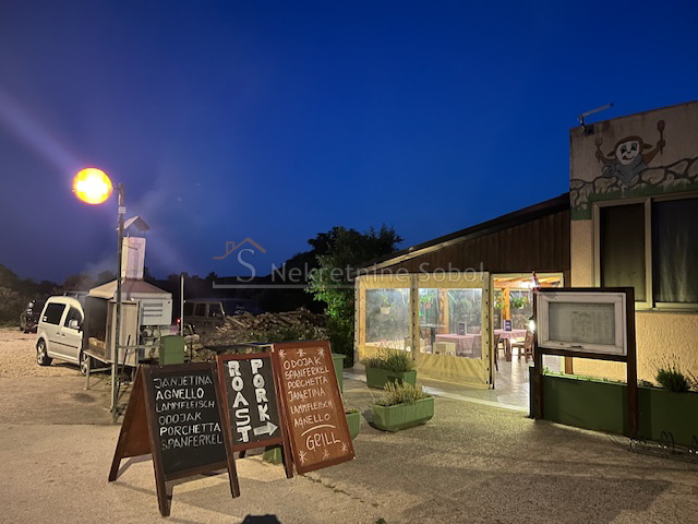 Belej, Island Cres - Restaurant, 96 m2