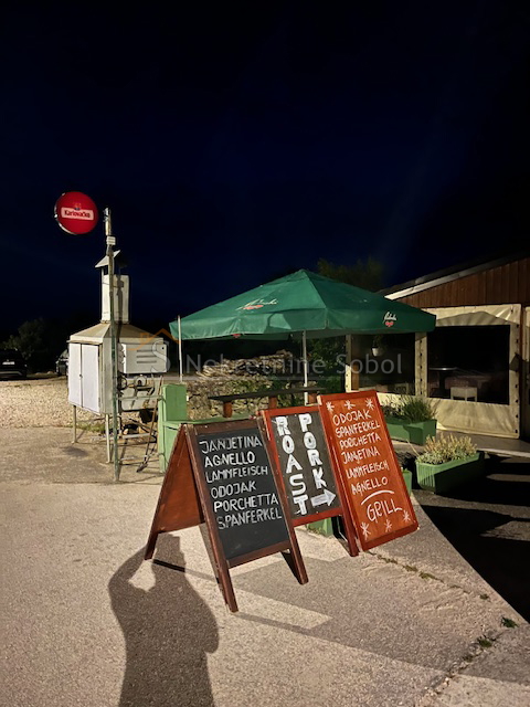 Belej, Island Cres - Restaurant, 96 m2