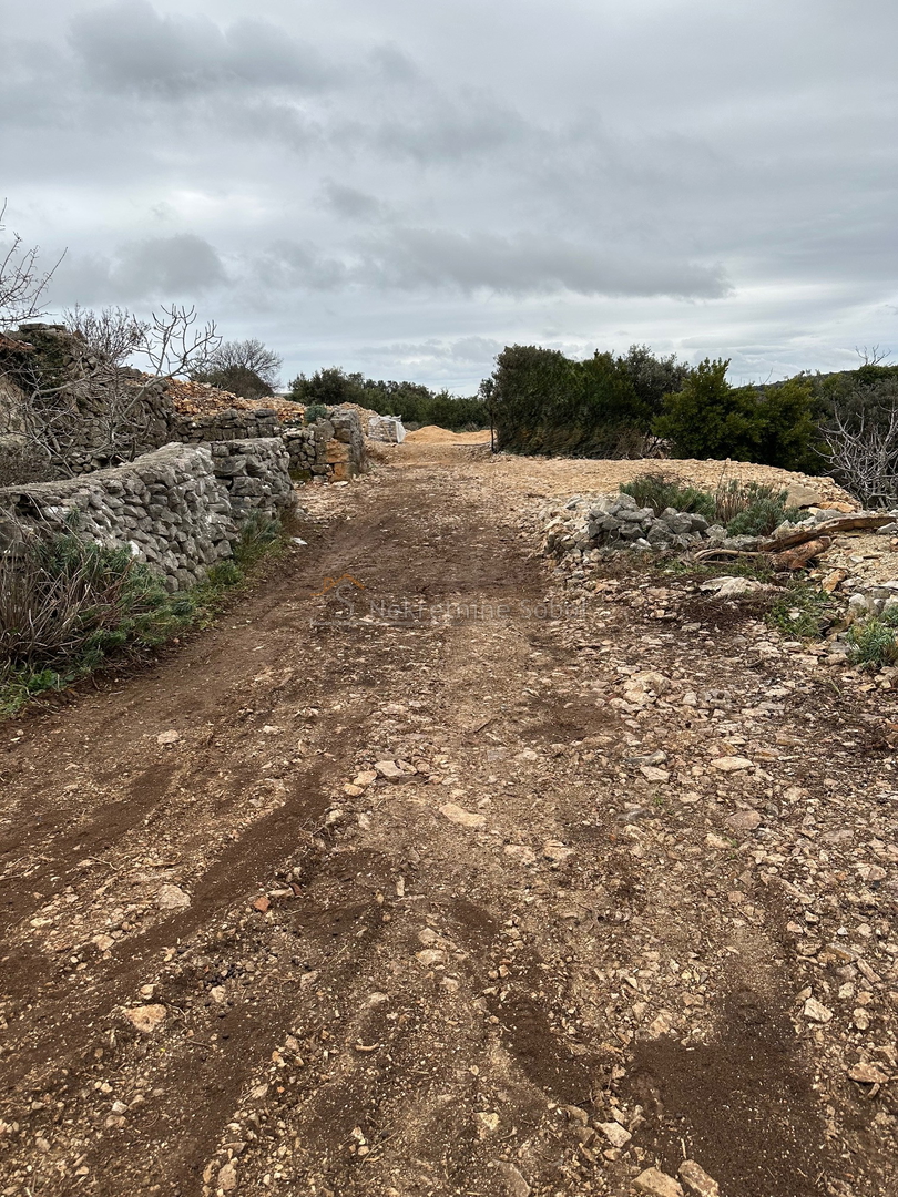 Belej, Otok Cres - Kuća (Ruševina), 20 m2