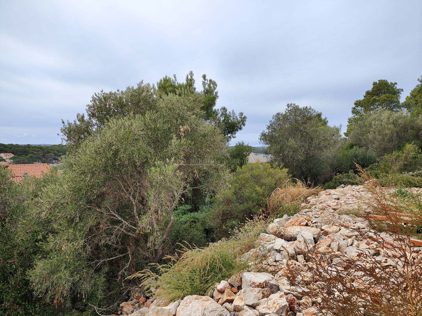 Mali Lošinj - Građevinsko, 827 m2