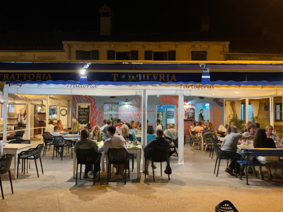 Veli Losinj, Island Losinj - Restaurant, 80 m2