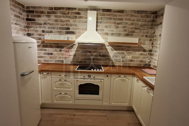 Appartamento, 38 m2, Affitto, Rijeka - Donja Vežica