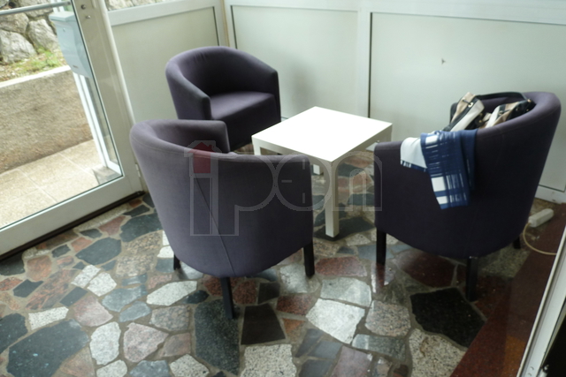 Geschäftsraum, 53 m2, Vermietung, Rijeka - Krnjevo