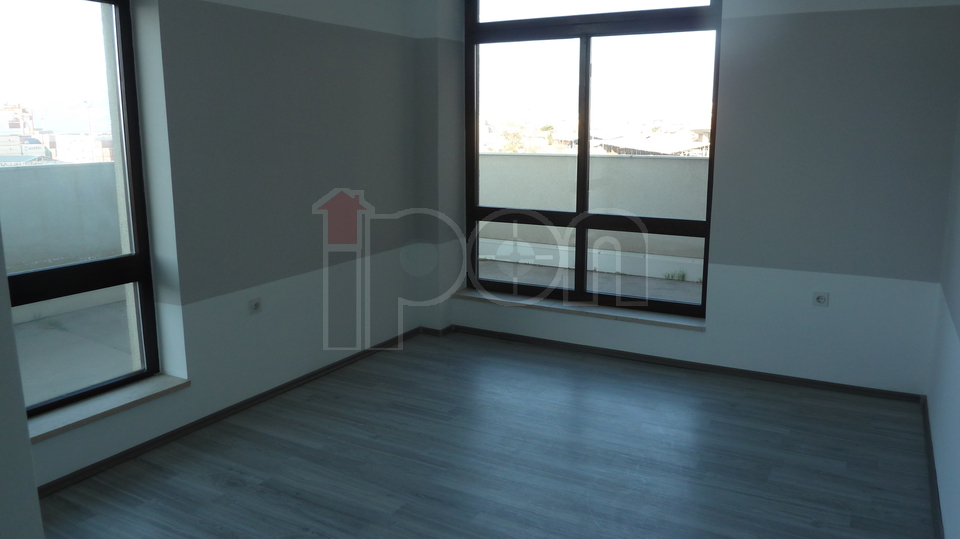 Commercial Property, 94 m2, For Sale, Rijeka - Pećine