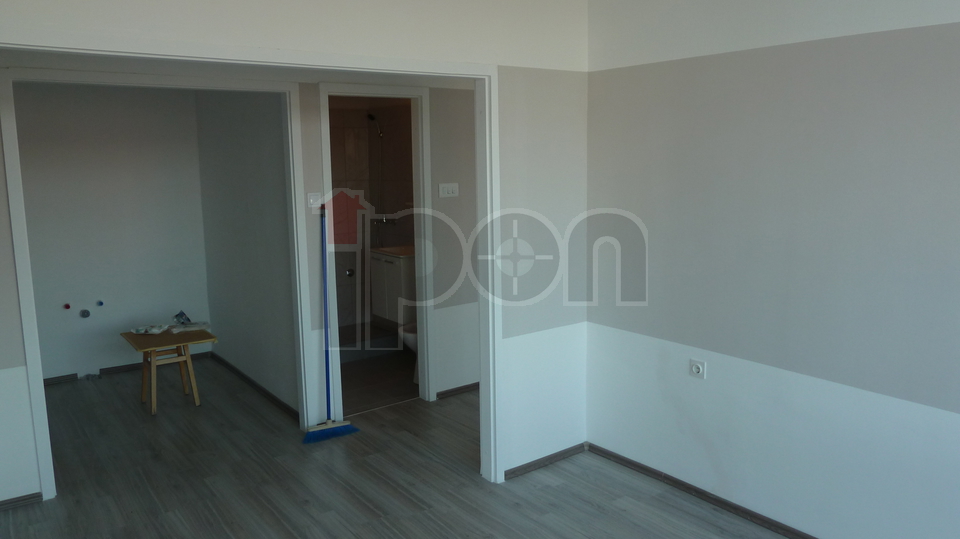 Commercial Property, 94 m2, For Sale, Rijeka - Pećine