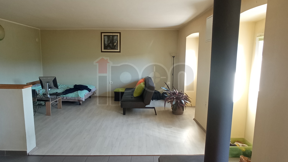 House, 150 m2, For Sale, Rijeka - Sveti Kuzam