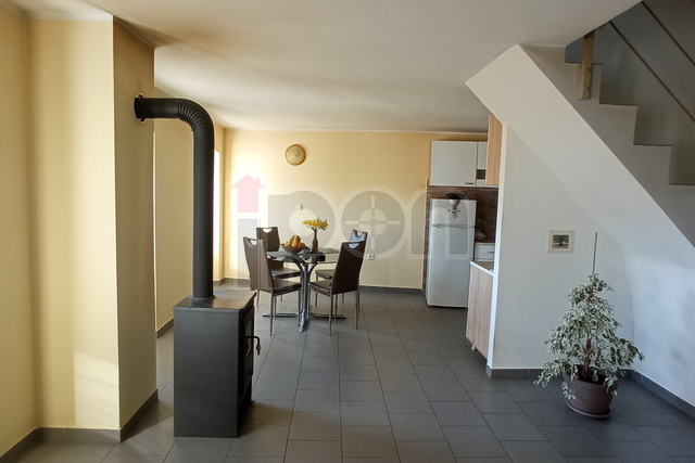 House, 150 m2, For Sale, Rijeka - Sveti Kuzam