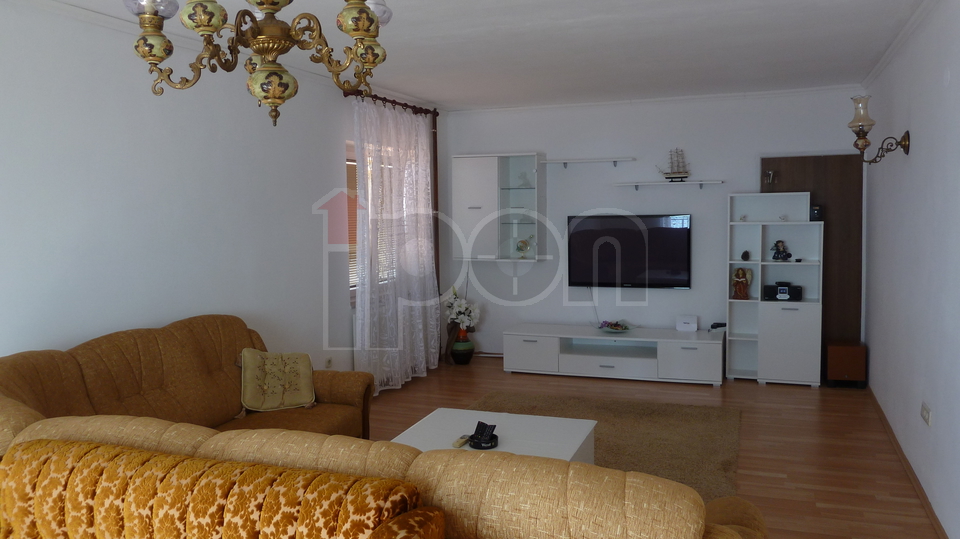 House, 330 m2, For Sale, Lovran