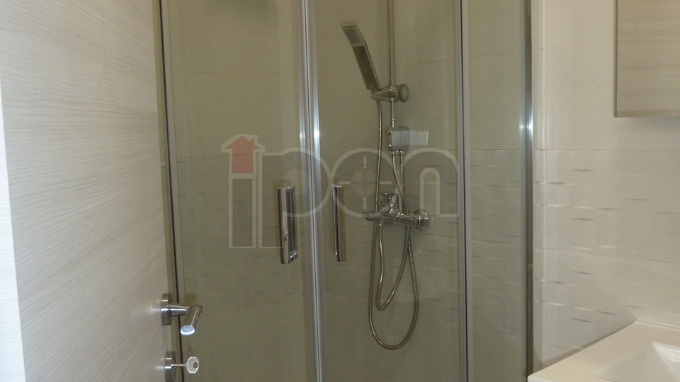 Rijeka, Belveder, stan sa četiri studio apartmana, idealan za turistički najam ili za studente!