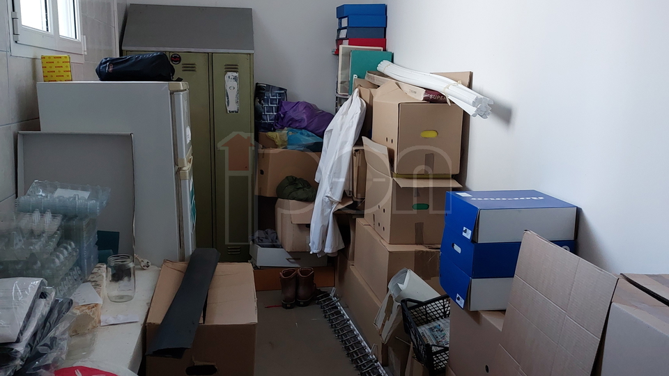 Commercial Property, 527 m2, For Sale, Veli Brgud