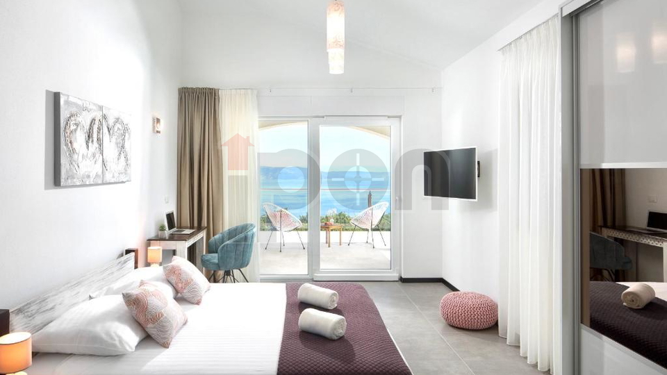 House, 350 m2, For Sale, Labin
