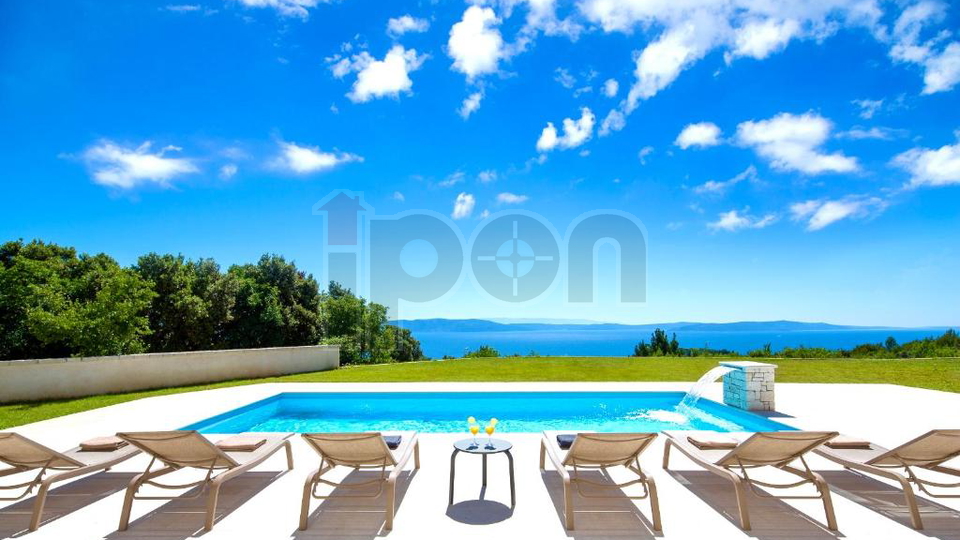 House, 350 m2, For Sale, Labin