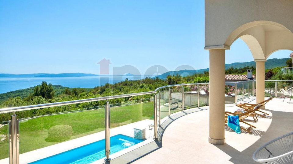 House, 350 m2, For Sale, Labin
