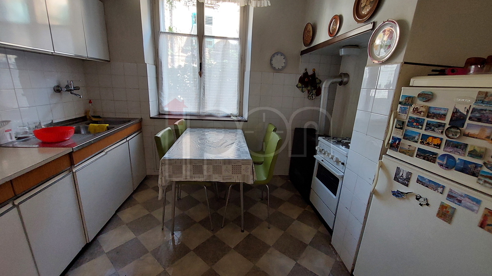 Rijeka, Belveder, stan 1S+Db, najam studentima!