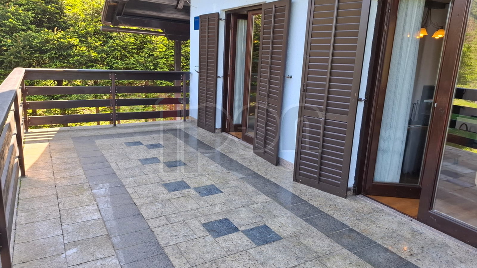 House, 184 m2, For Rent, Delnice - Razloge