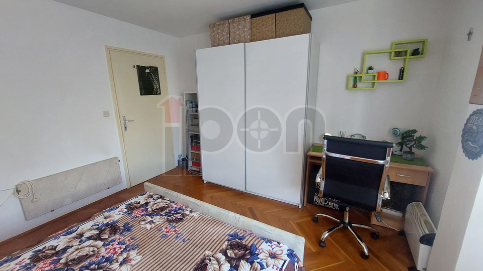 Rijeka, Podmurvice,  stan 1S+DB, niži kat, pogodan za starije i teže pokretne osobe!