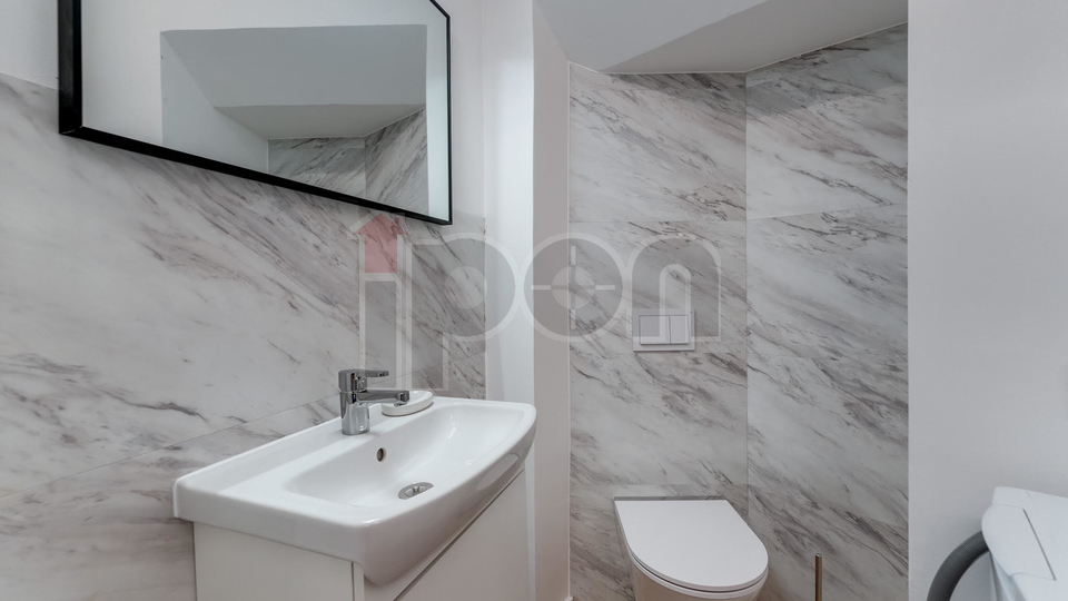 Apartment, 21 m2, For Rent, Rijeka - Centar
