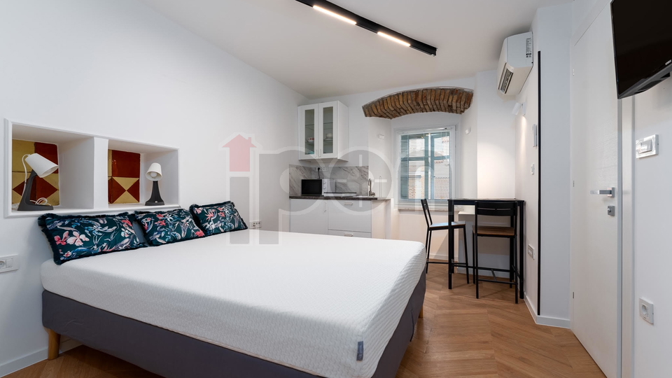 Apartment, 21 m2, For Rent, Rijeka - Centar
